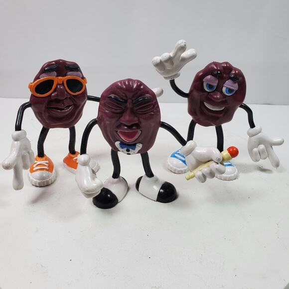 Vintage 1987 California Raisin Figures 5.5 Inch Tall Set of 3 - Picture 1 of 6